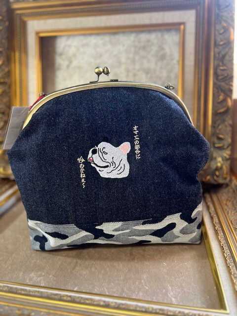 動物愛護 がま口 フレブル特大 吉富町/猫山商事[BGBE020] 岡山デニム デニム生地 がま口 がまぐち ポーチ 化粧ポーチ カードケース 小銭入れ キーケース 小物入れ ハンドメイド 雑貨 アニマル 動物保護 保護猫 保護犬 かわいい 人気 おすすめ