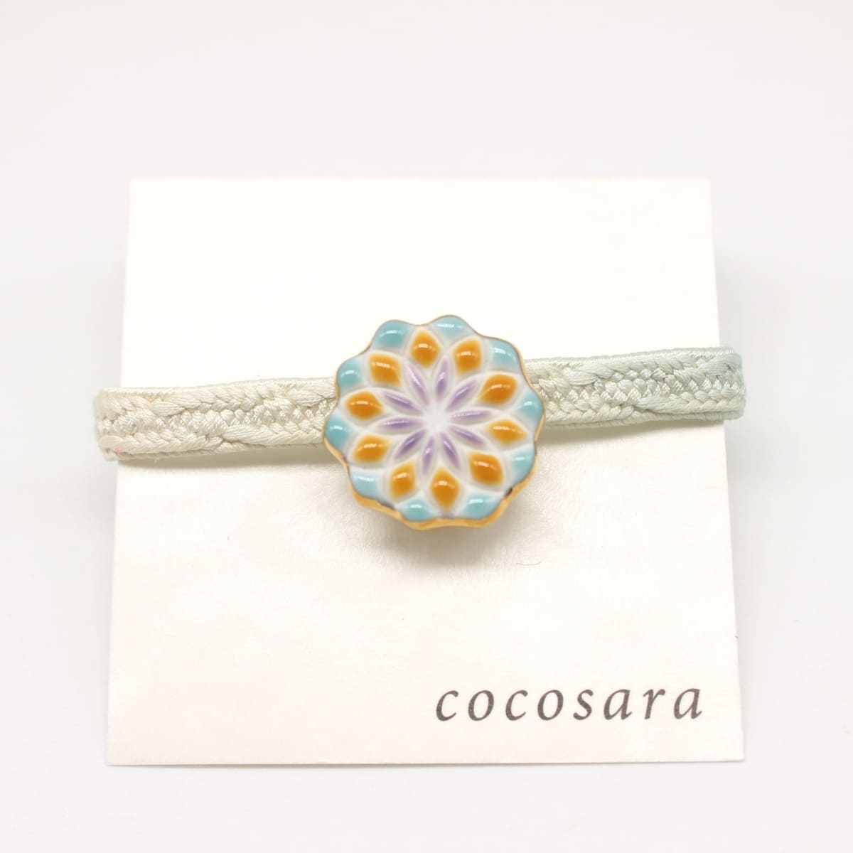 【ふるさと納税】有田焼 ヴィオラ 花 帯留 2cm 透き通る 透明感 金彩 アクセサリー 帯留め 手作り 真鍮 和装 小物 水色 黄 紫 【cocosara】10000円 1万円 A10-241 サムネイル2