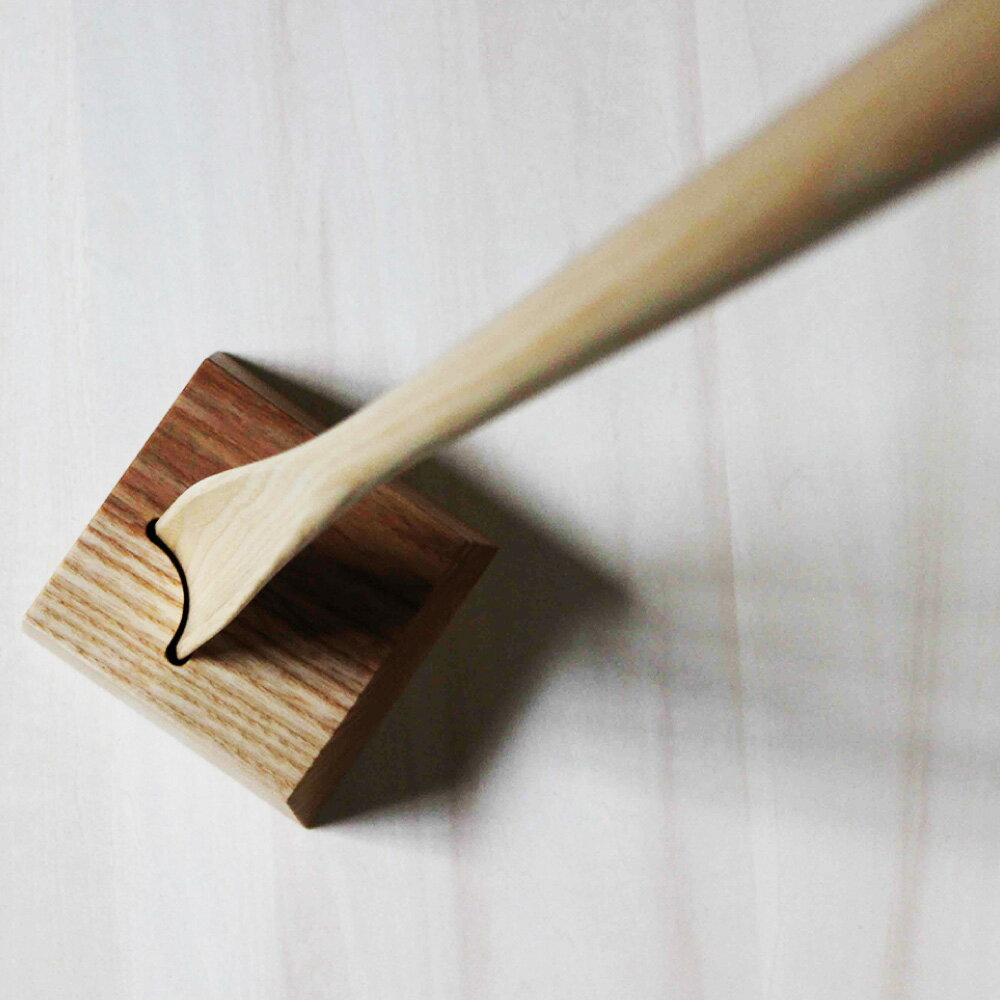 立ったまま使える 無垢材 靴べら(自立スタンド付き)70cm 無垢材 玄関 インテリア シンプル 靴ベラ ナチュラル おしゃれ ロング