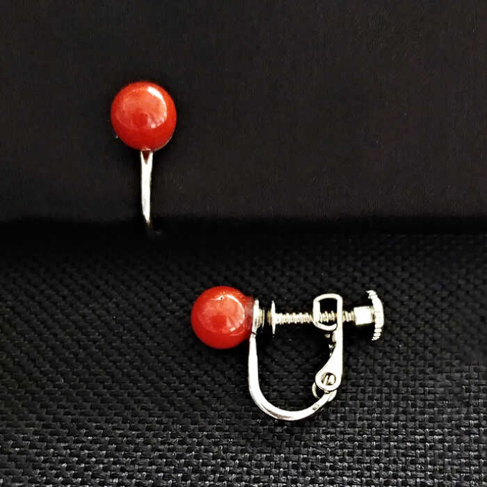 【ふるさと納税】【最高級の珊瑚を匠がデザイン！】赤珊瑚イヤリング 五島市/出口さんご [PBK006] サンゴ アクセサリー おしゃれ プレゼント 贈り物 サムネイル2