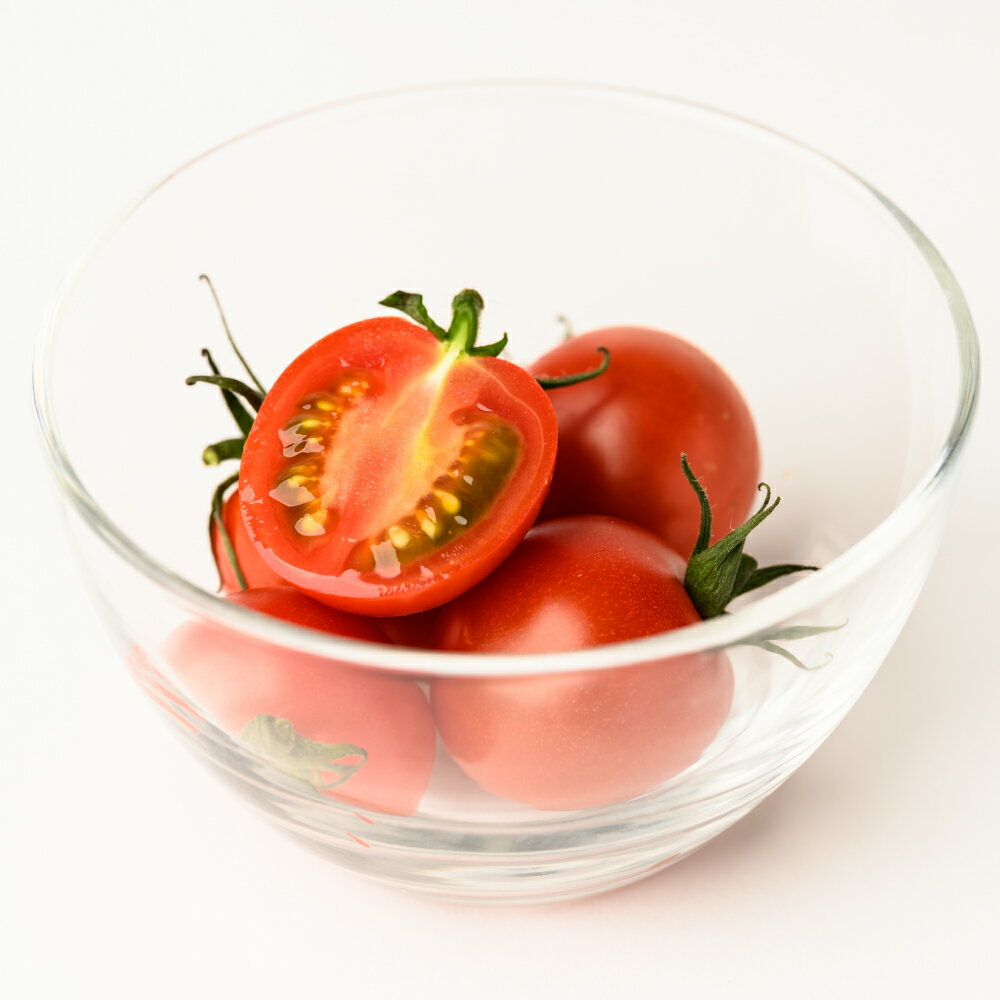 【ふるさと納税】【先行予約】熊本県産 ミニトマト はなまるこ 1kg トマト とまと 野菜 産地直送 プチトマト リコピン 新鮮 青果物 農産物 サラダ パスタ カプレーゼ 八代市産 箱入り 冬トマト 旬 冬 春 特産品 まとめ買い 送料無料 【2025年12月中旬より順次発送】 サムネイル3