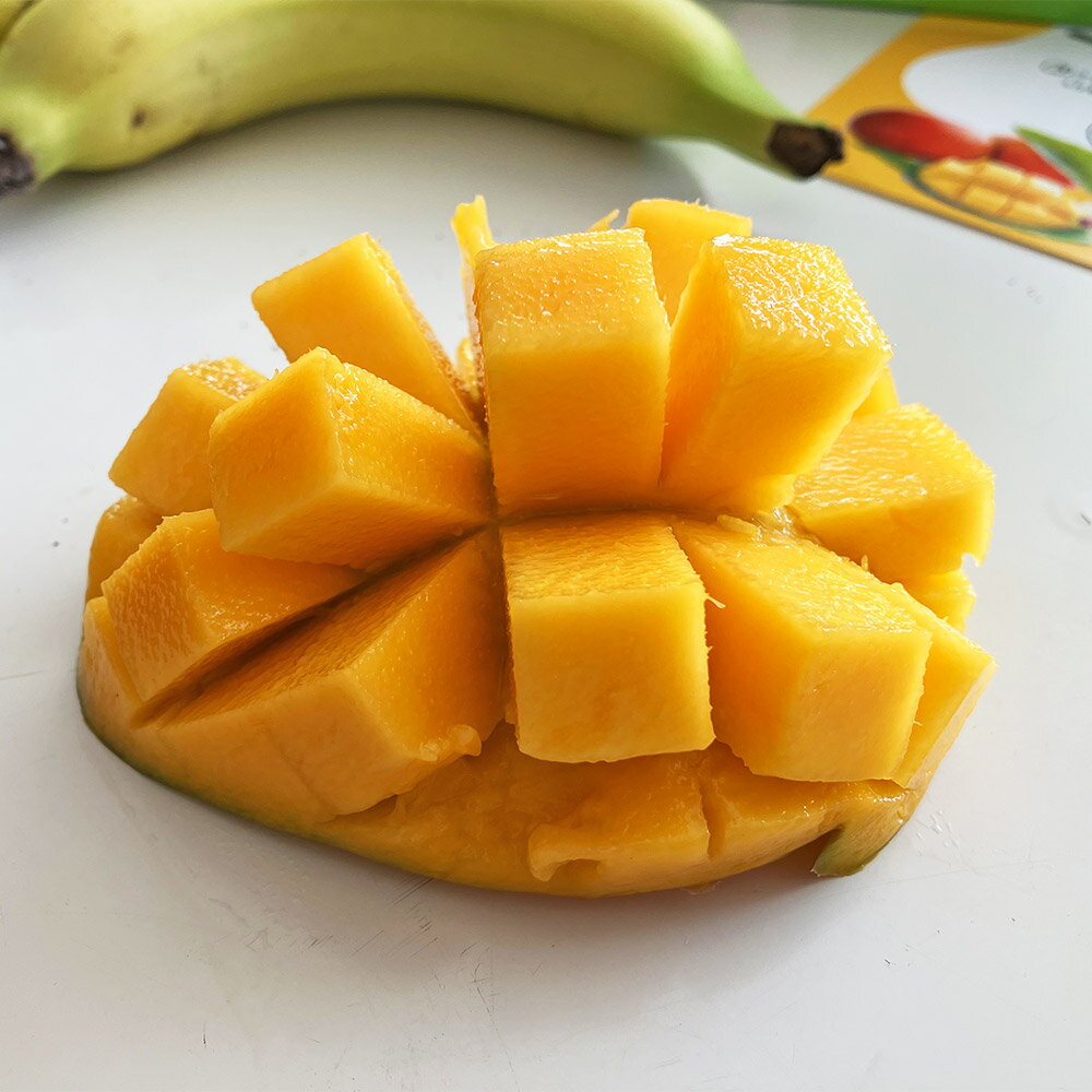 【ふるさと納税】人吉市産 マンゴー 2～3玉（約1.5kg） アップルマンゴー キーツマンゴー まんごー ビニールハウス栽培 フルーツ 果物 果実 くだもの 熊本県産 国産 九州 熊本県 人吉市 送料無料 【2026年7月上旬～8月上旬発送予定】 サムネイル2