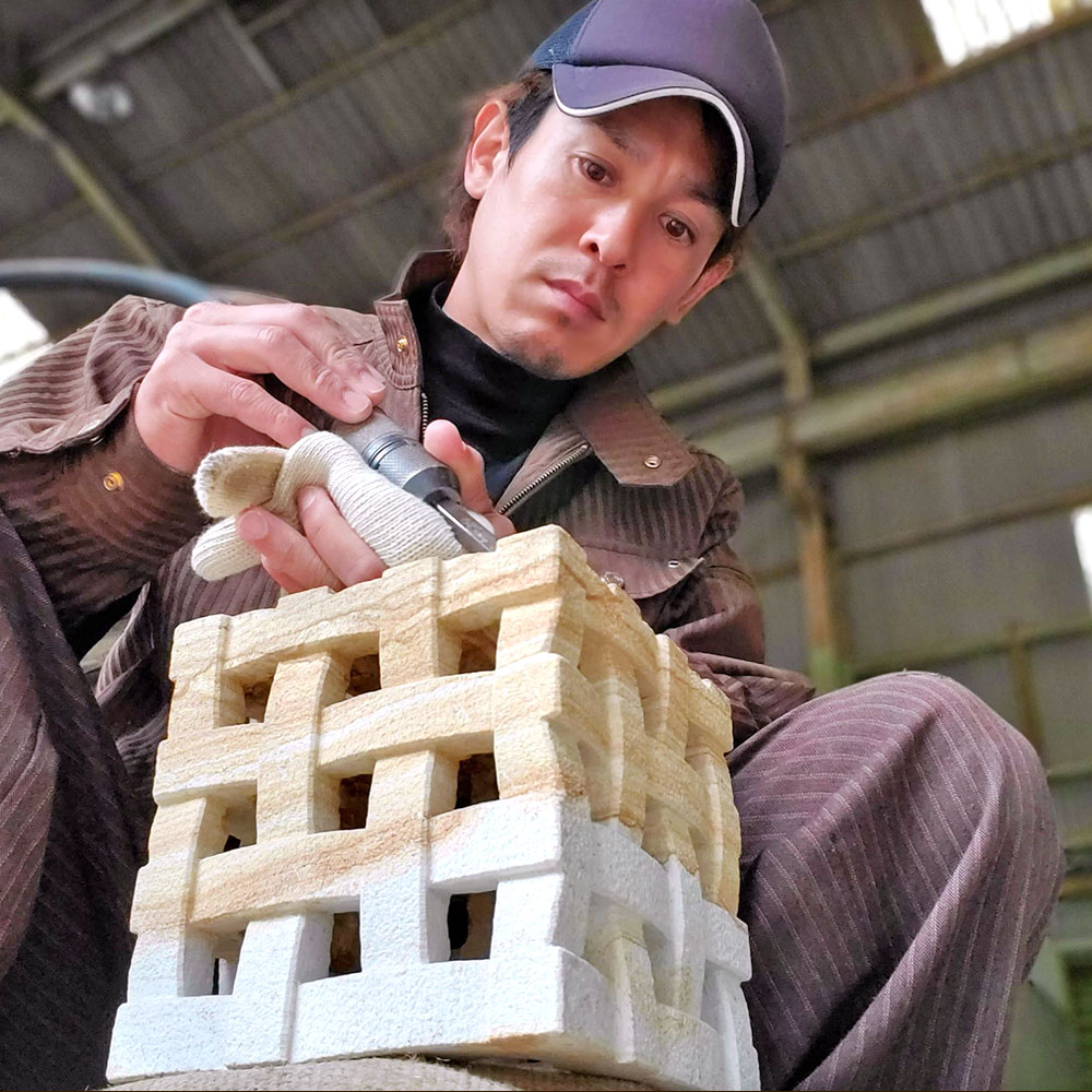 【ふるさと納税】天草 天然 木目石使用 石工職人 手づくり リングスタンド 座 直径約33mm 高さ 約60mm インテリア ハンドメイド 木目石 天草木目石 天草産 熊本県 九州産 国産 送料無料 サムネイル3