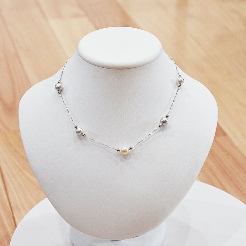 【ふるさと納税】あこや真珠 ナチュラルカラー マルチカラー 8mm - 8.5mm 5粒 ステーション ネックレス SV925 シルバー925 あずきチェーン 真珠 ミラーボール シリコン加工 あこや貝 アクセサリー ジュエリーケース 品質保証書 てりクロス 熊本県 天草市 送料無料 サムネイル3