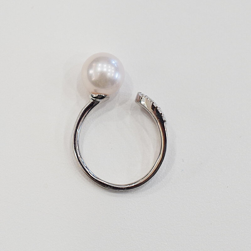 【ふるさと納税】あこや真珠 ホワイトピンク 8mm - 8.5mm 1粒 フリーサイズ リング SV シルバー 真珠 ジルコニア 選べる サイズ 9号～14号 調整可能 シンプル あこや貝 アクセサリー ジュエリーケース 品質保証書 てりクロス 熊本県 天草市 送料無料 サムネイル3