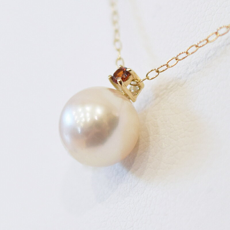 【ふるさと納税】あこや真珠 ペンダント ネックレス 8mm - 8.5mm 天草 熊本 ホワイトピンク 誕生石 1月 ガーネット 半貴石 本真珠 K18 パール K18YG K18WG アクセサリー ジュエリー あずきチェーン アジャスター 品質保証書 ジュエリーケース 真珠てりクロス 送料無料 サムネイル2