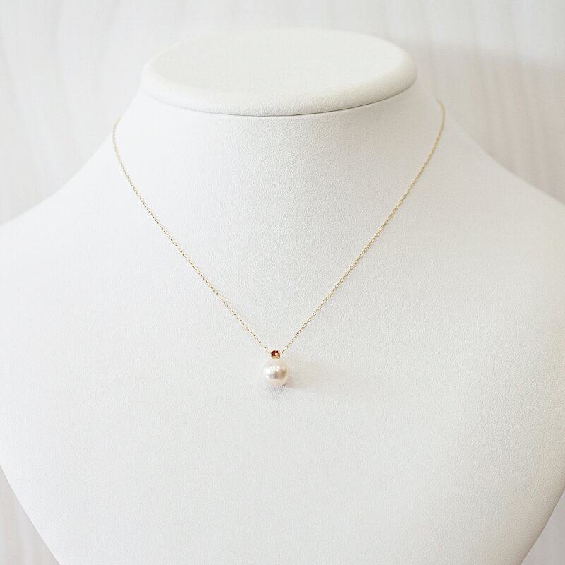 【ふるさと納税】あこや真珠 ペンダント ネックレス 8mm - 8.5mm 天草 熊本 ホワイトピンク 誕生石 1月 ガーネット 半貴石 本真珠 K18 パール K18YG K18WG アクセサリー ジュエリー あずきチェーン アジャスター 品質保証書 ジュエリーケース 真珠てりクロス 送料無料 サムネイル3