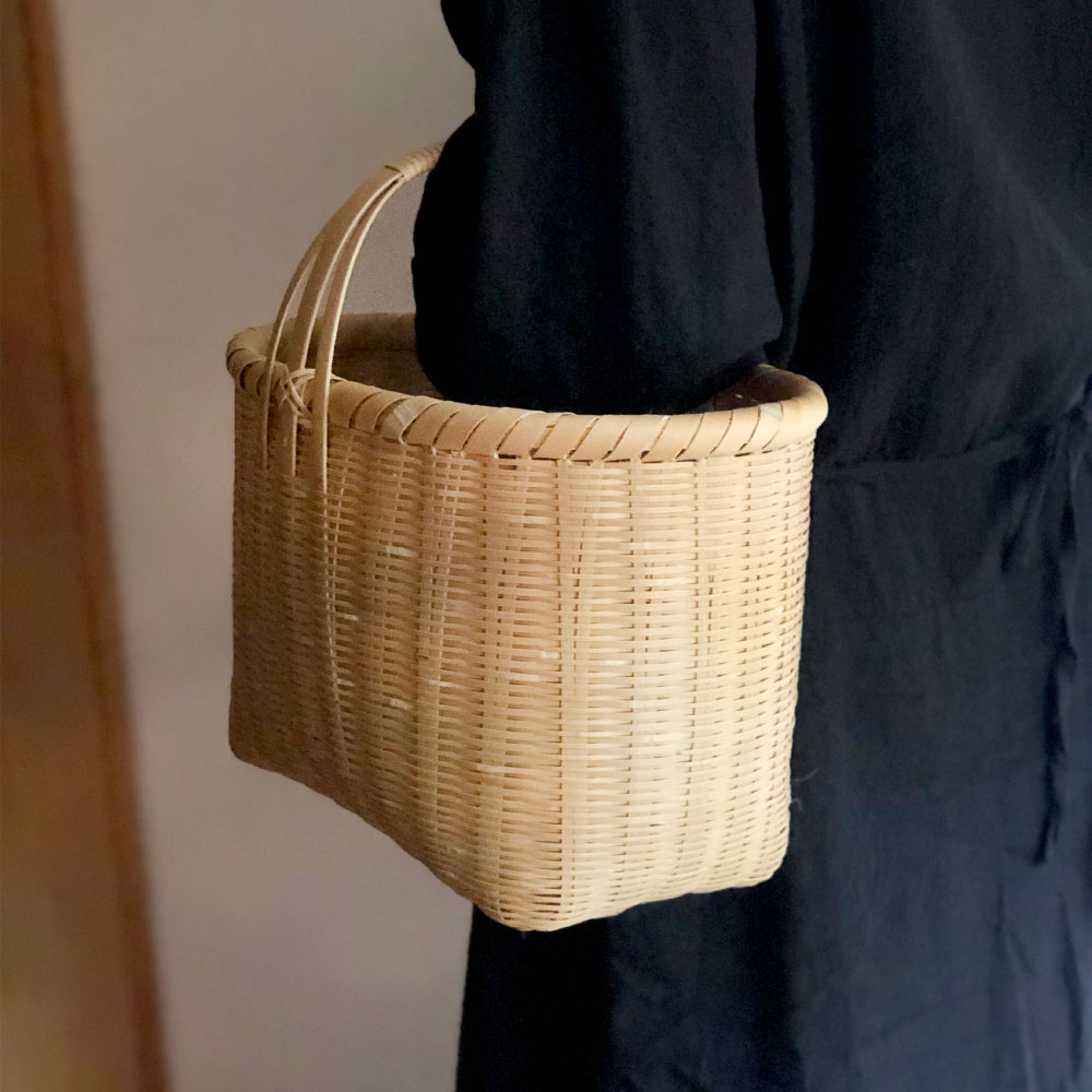 【ふるさと納税】竹かご 豊後大野市産 竹 籐 縦35cm 横31cm 奥行24cm 孟宗竹 手作り 編み 天然素材 工芸品 大分県産 九州 送料無料 サムネイル3