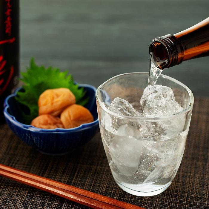 【ふるさと納税】スマイル産芋焼酎「五福」720ml×2本｜こだわりの逸品【五つの福が訪れますように】 | 酒 お酒 アルコール 焼酎 芋 いも 湯布院 由布院 ゆふいん 由布市 大分県 大分 九州 返礼品 セット 詰め合わせ サムネイル2