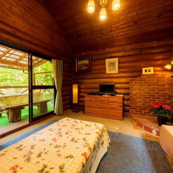 【ふるさと納税】山荘どんぐり 宿泊補助券 50,000円分 | 旅行 旅 観光 コテージ アウトドア トラベル 宿泊 チケット 人気 おすすめ BBQ ゆふいん 由布院 湯布院 サムネイル2