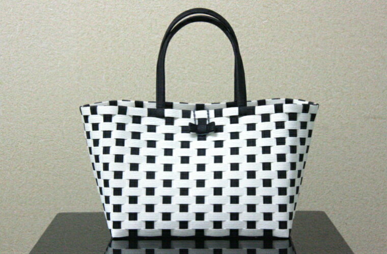 手作りクラフトバック（留め具付き） (ホワイト)