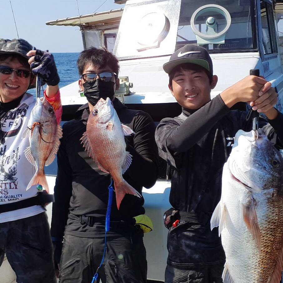【ふるさと納税】豊後水道で釣る！ 遊漁船栄光丸 乗船チケット 1名様_2152R サムネイル3