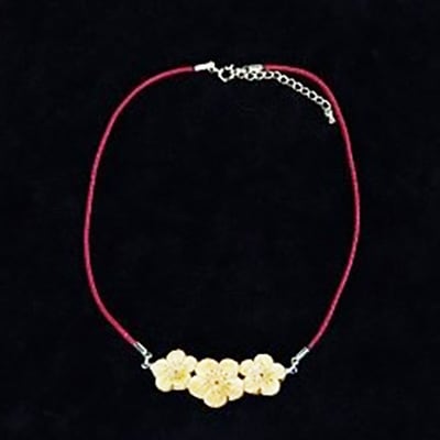 【ふるさと納税】つげ細工 ネックレス(桜) 約5cm×2cm【1116497】 サムネイル2