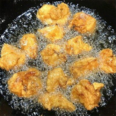 【ふるさと納税】とり天300g×3パック&二階堂 梅酒(化粧箱入り) 720ml　おつまみセット【複数個口で配送】【配送不可地域：離島】【4014629】 サムネイル2