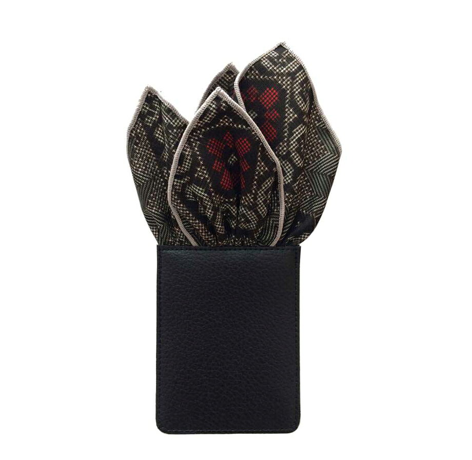 【ふるさと納税】 スーツ 小物 高級感 本場奄美大島紬 ポケットチーフ 龍郷柄 赤 クラッシュタイプ 挿すだけ サムネイル3