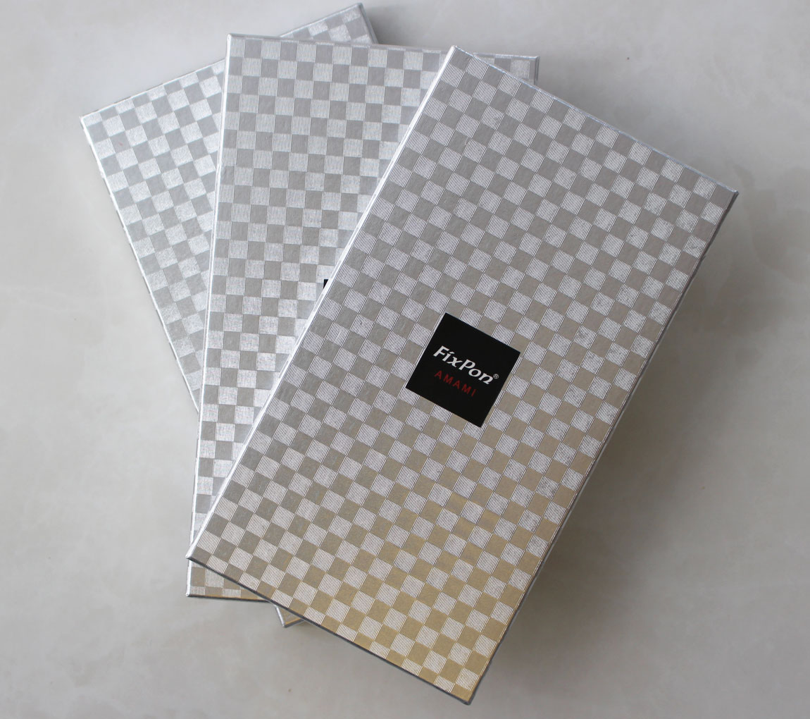 【ふるさと納税】 スーツ 小物 高級感 ポケットチーフ 本場奄美大島紬 龍郷柄 赤 パッフドタイプ 挿すだけ サムネイル3