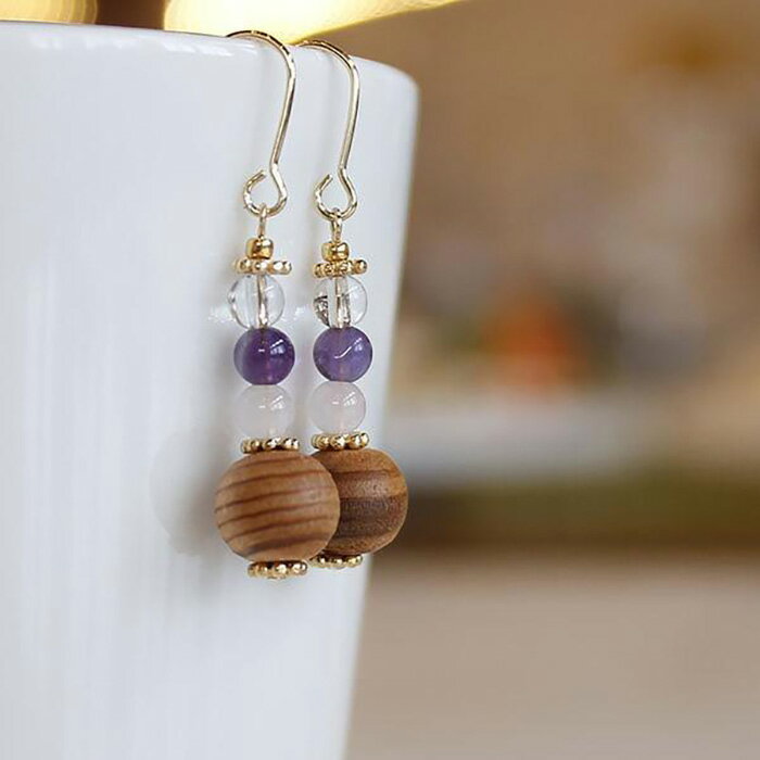 【ふるさと納税】屋久杉×2月誕生石　樹脂ピアス サムネイル3