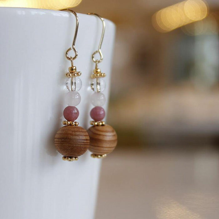 【ふるさと納税】屋久杉×10月誕生石　ピアス サムネイル3