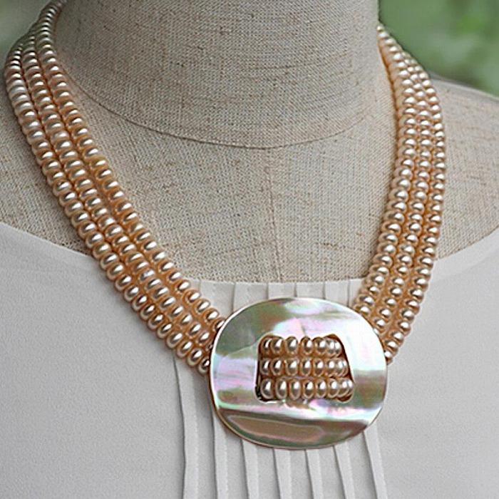 【ふるさと納税】夜光貝とパールを素材にした「ネックレス」貝工房かざはな【NN-12】 | 雑貨 日用品 伝統工芸品 アクセサリー 貝アクセサリー ネックレス シルバー パール 夜光貝 人気 贈答 ギフト プレゼント お祝い 送料無料 お取り寄せ ヨロン 与論島 与論 鹿児島 サムネイル3