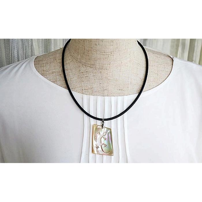 【ふるさと納税】夜光貝を素材にした「コードペンダント」貝工房かざはな【CK-3】 サムネイル3