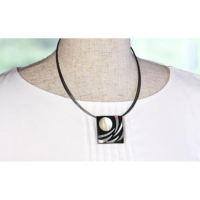 【ふるさと納税】夜光貝を素材にした「コードペンダント」＜NC-4＞【貝工房かざはな】 サムネイル2