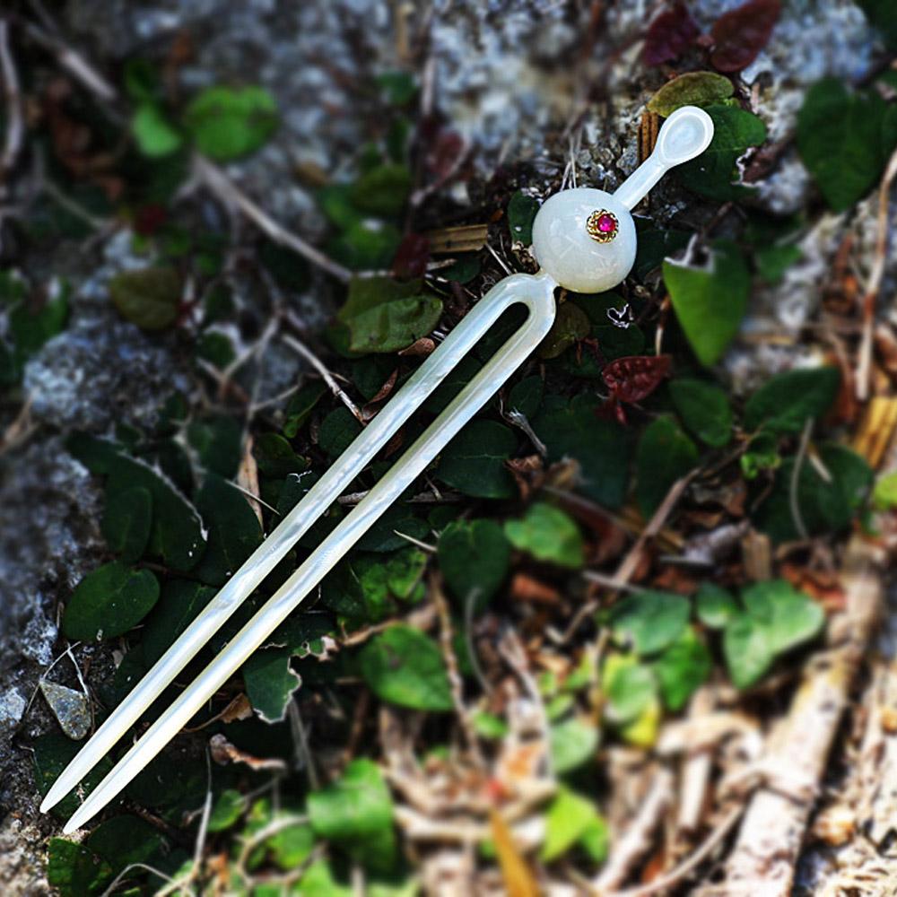 白蝶貝を素材にした「かんざし」貝工房かざはな【KS-8】 | 小物 ファッション