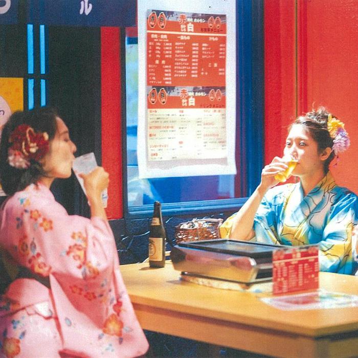 【ふるさと納税】【Oguri Kimono Salon】琉球紅型浴衣を着て名店焼肉ホルモン赤白で飲み放題体験プラン（泡盛含む90分） | 沖縄　那覇市　肉 豚肉 しゃぶしゃぶ 牛肉 すき焼き 焼肉 バーベキュー サムネイル2