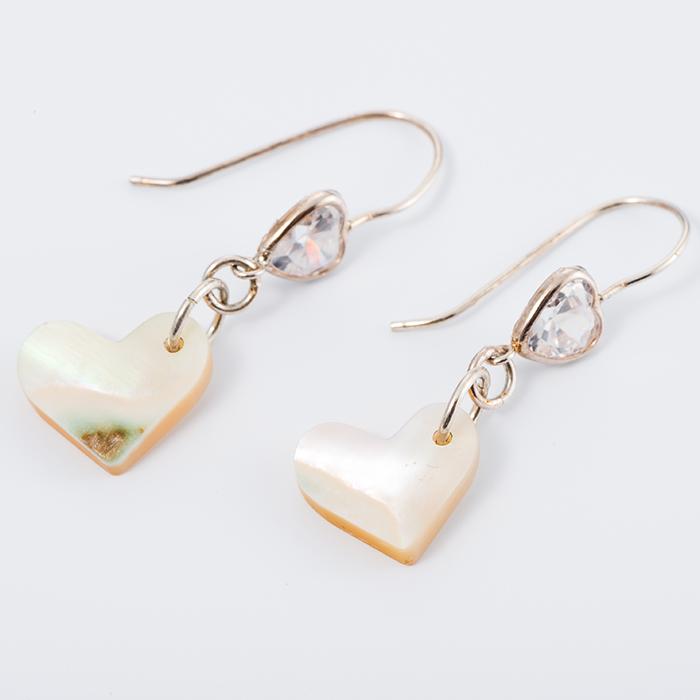 悠ヶ風の夜光貝 ＜ シルバーハートピアス ＞ | 沖縄 那覇市 ファッション アクセサリー ピアス シルバー 夜光貝 手作り