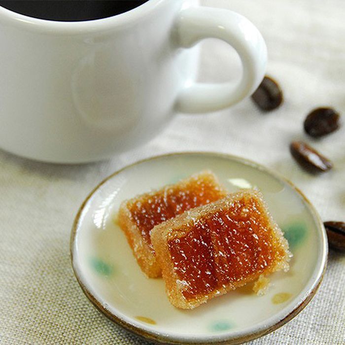 【ふるさと納税】【琉球王朝伝統の銘菓】沖縄県産冬瓜のお菓子9本入り | 沖縄 那覇市　菓子 和菓子 人気 冬瓜 銘菓 伝統 デザート 落雁 高級 菓子詰合せ - 画像2