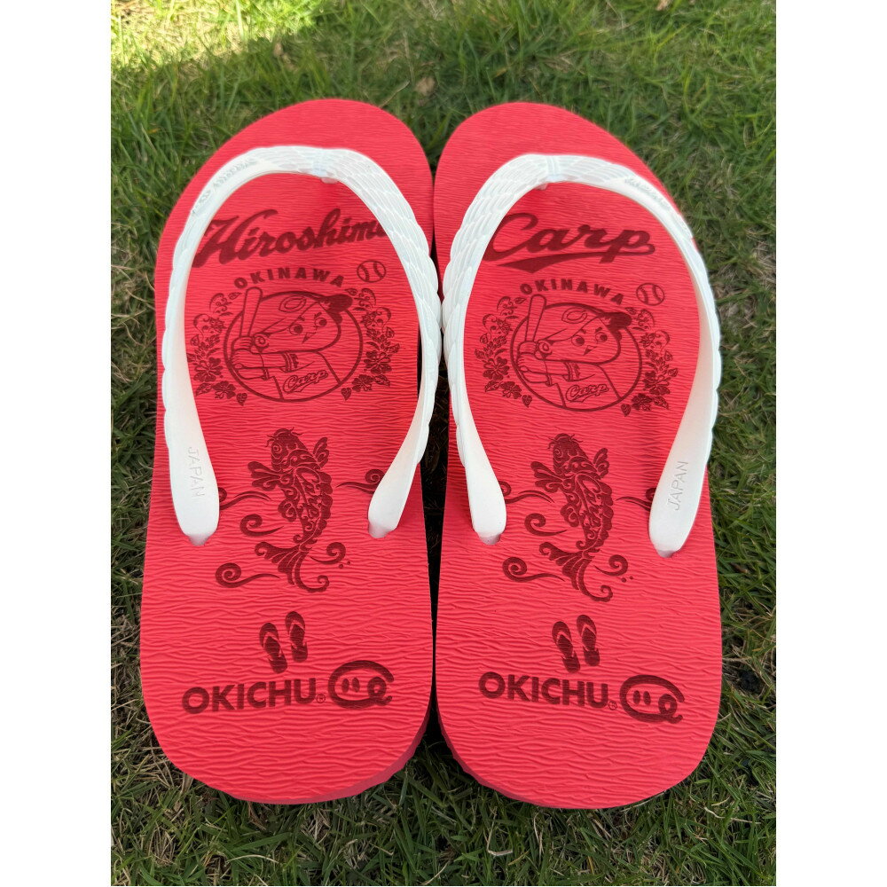 【ふるさと納税】【サイズ選択可】プロ野球コラボ島ぞうり（広島カープ） | 沖縄 プロ野球 広島カープ 広島 カープ 島ぞうり 旅行 美浜 トラベル キャンプ 人気 おすすめ 北谷 ちゃたん おすすめ サムネイル2