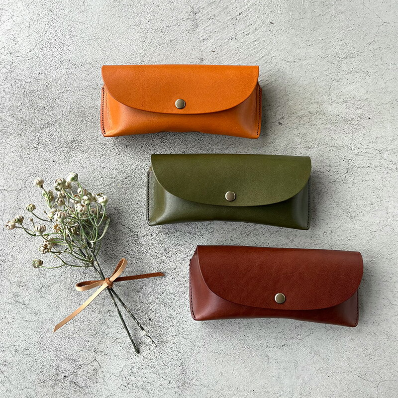 本革 メガネケース 栃木レザー ファッション小物 革小物 シンプル 手触りが良い 牛革 プレゼント ギフト 自分用