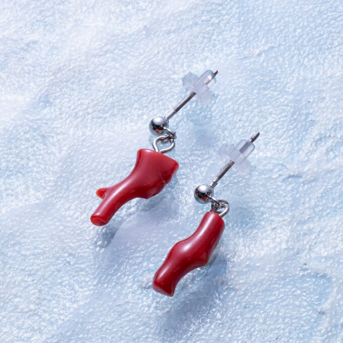 血赤サンゴ枝 ピアス 赤 レッド サンゴ 珊瑚 さんご レディース 女性用 ファッション アクセサリー かわいい おしゃれ お守り 送料無料 kn001